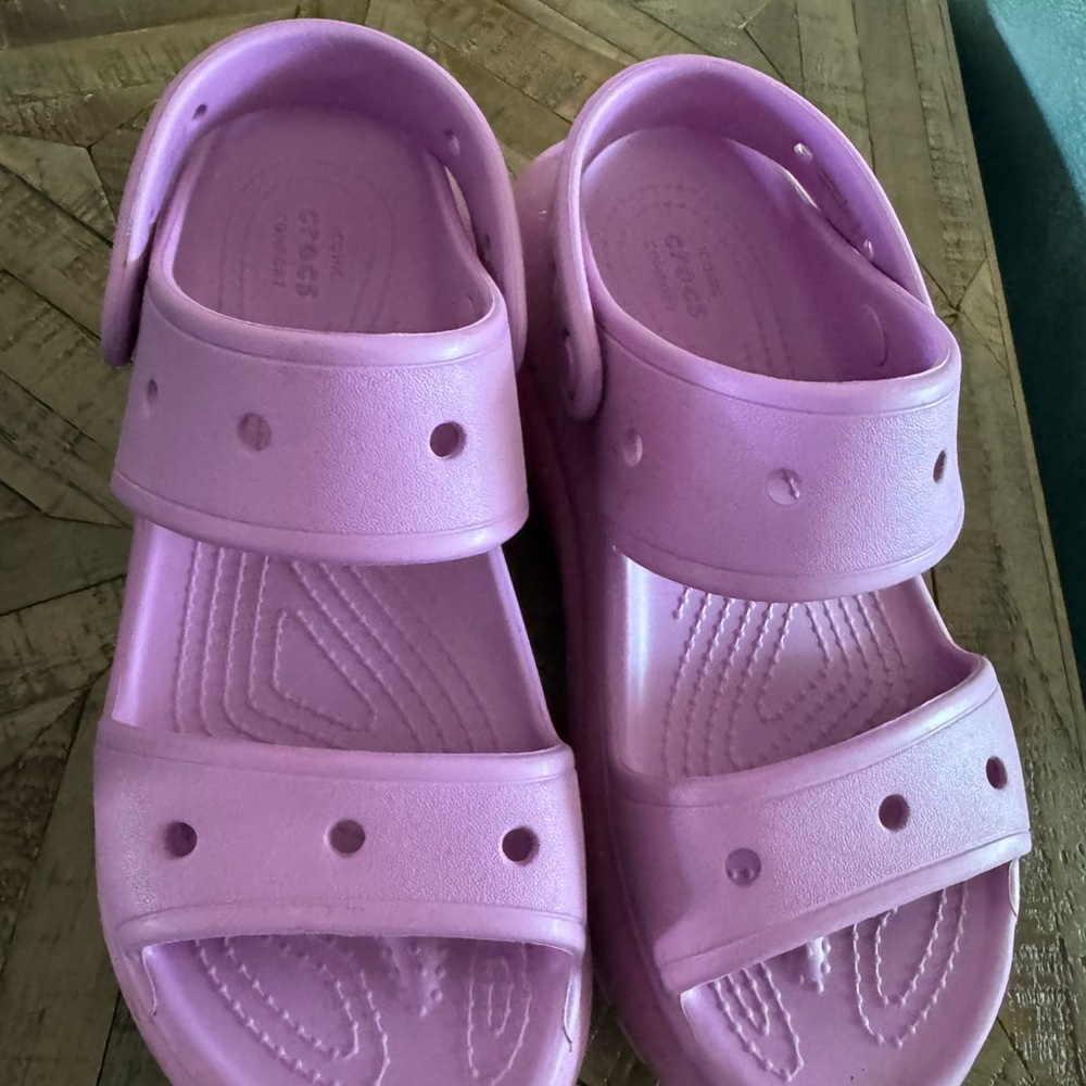 CROCS Light Purple Sandals - Picture 2 of 3